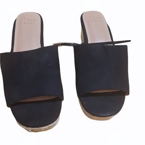 Black women's shoes